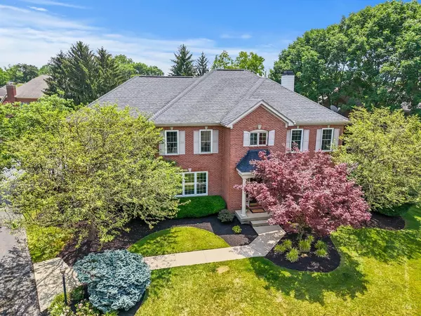 8581 Chaucer Pl, Montgomery, OH 45249