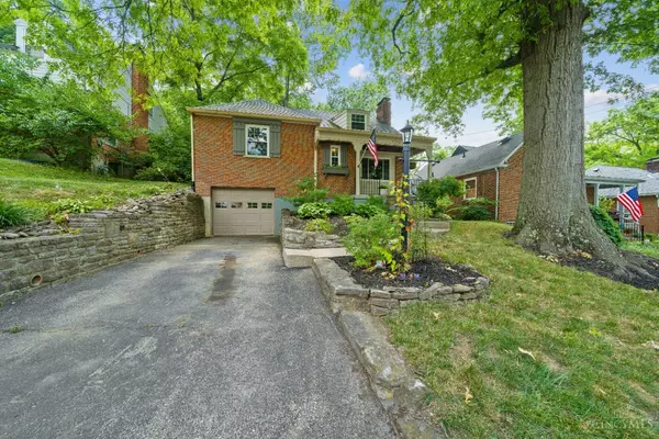 Mariemont, OH 45227,4306 Joan Pl