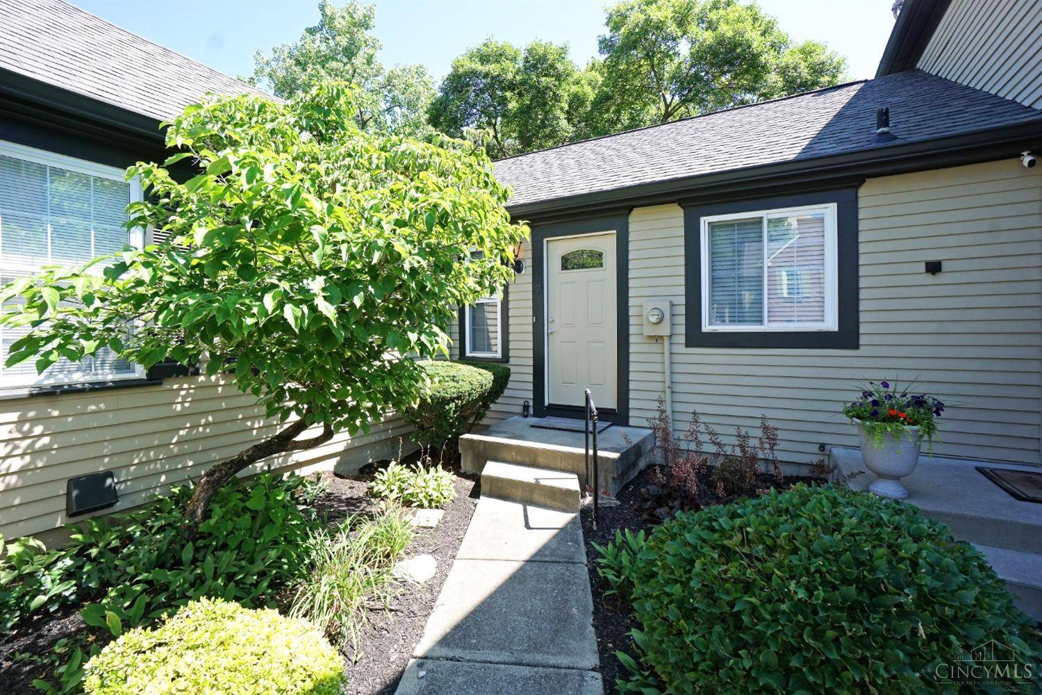 7 Darby Heath,  Fairfield,  OH 45014