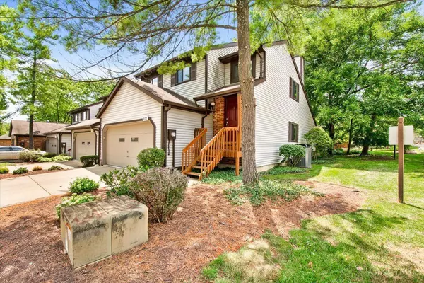 Springdale, OH 45246,277 Bennington Way