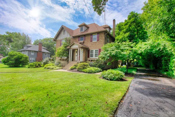 Wyoming, OH 45215,35 Oliver Rd