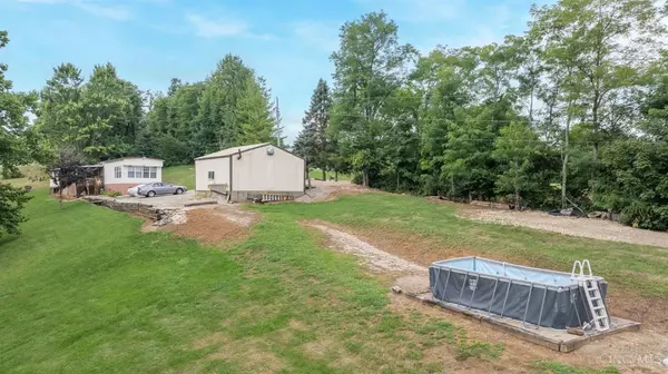 Aurora, IN 47001,7944 Hartford Rdg