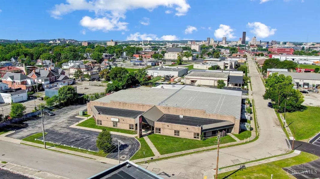 1630 E Second St, Dayton, OH 45402