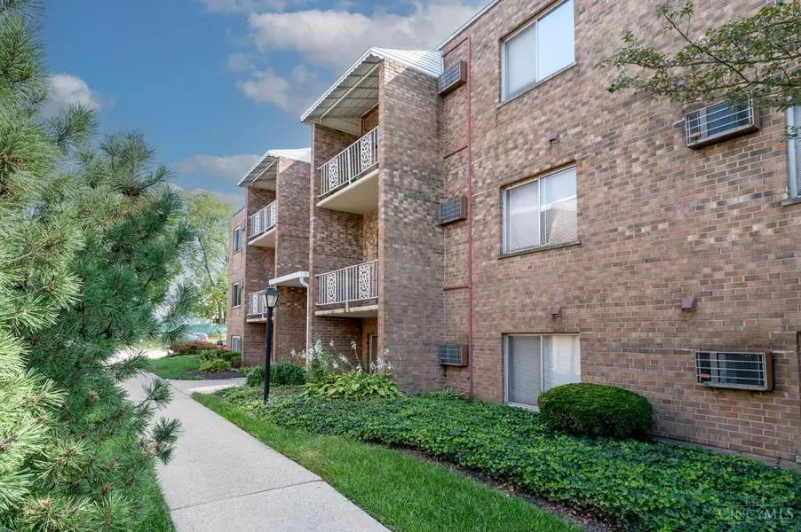 3616 Westwood Northern Blvd #53, Cincinnati, OH 45211