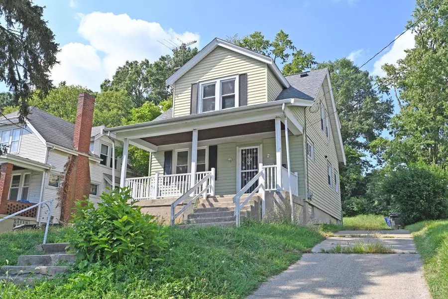 2724 Shaffer Ave, Cincinnati, OH 45211