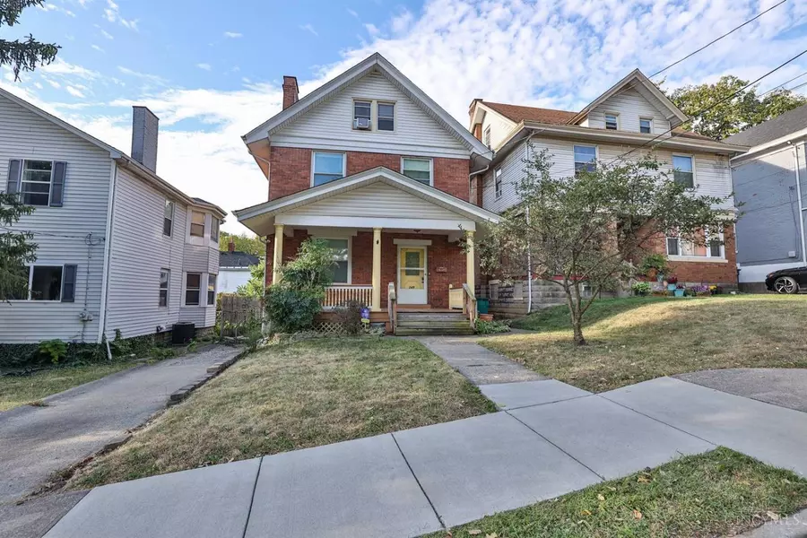 249 McCormick Pl, Cincinnati, OH 45219