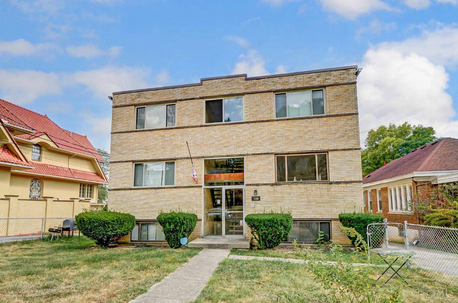 1134 Omena Pl, Cincinnati, OH 45238