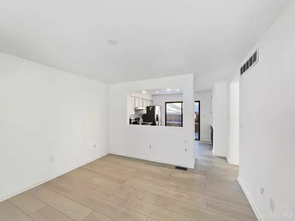 Blue Ash, OH 45242,9948 Timbers Dr