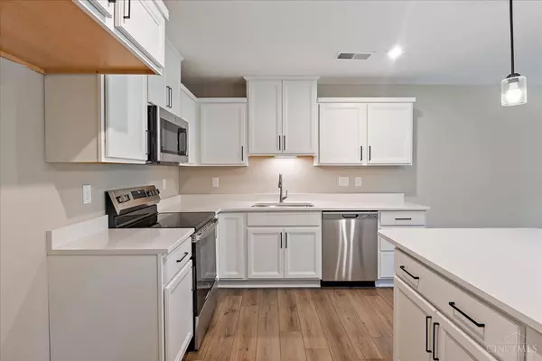 Union Twp, OH 45245,617 Tradition Rdg #80103