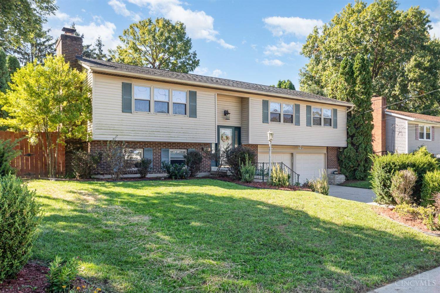 1151 Blackwell Dr, Fairfield, OH 45014