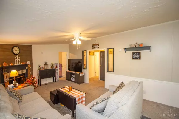 Paint Twp, OH 45133,7174 Woodland Trl