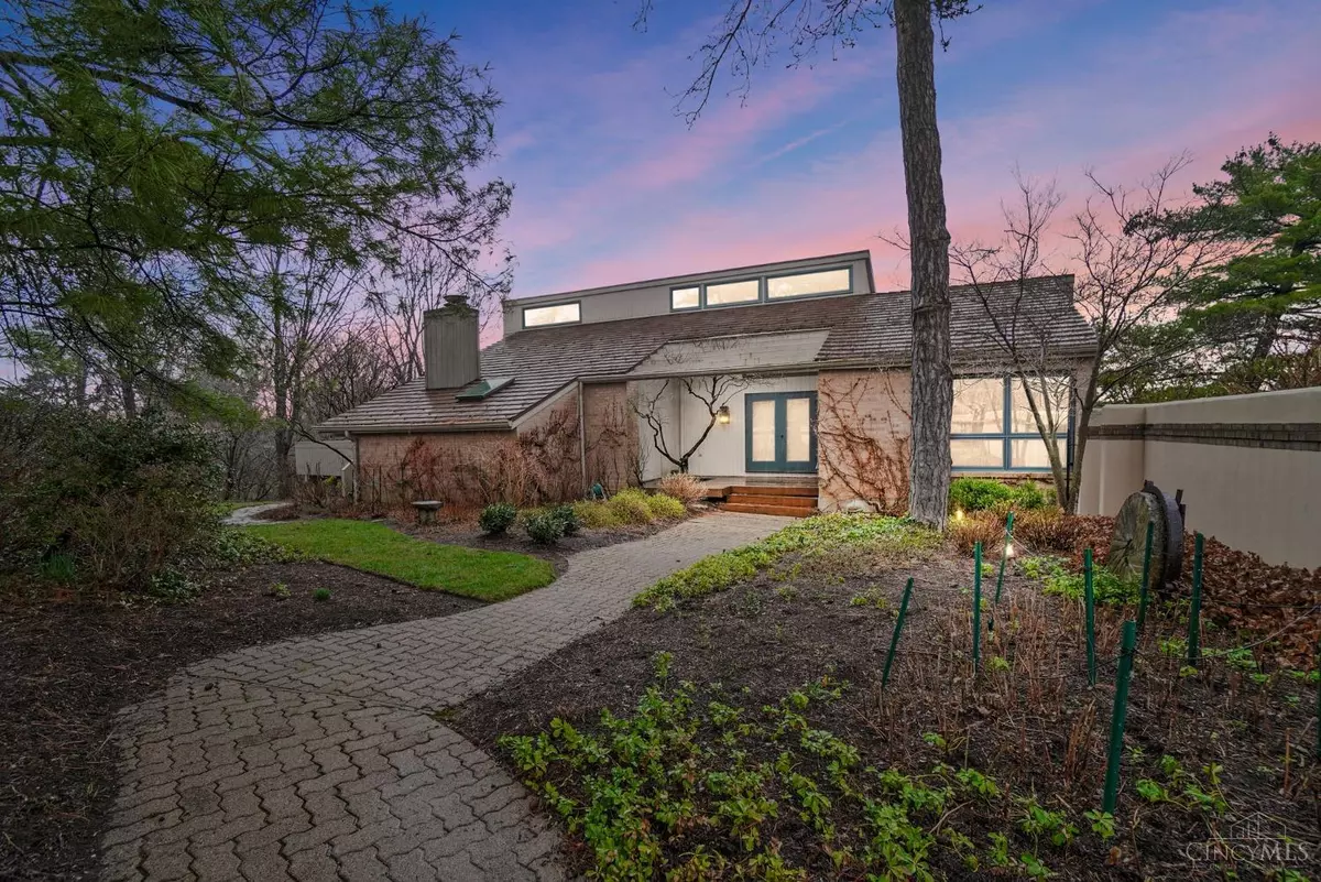 Cincinnati, OH 45226,701 Reisling Knoll