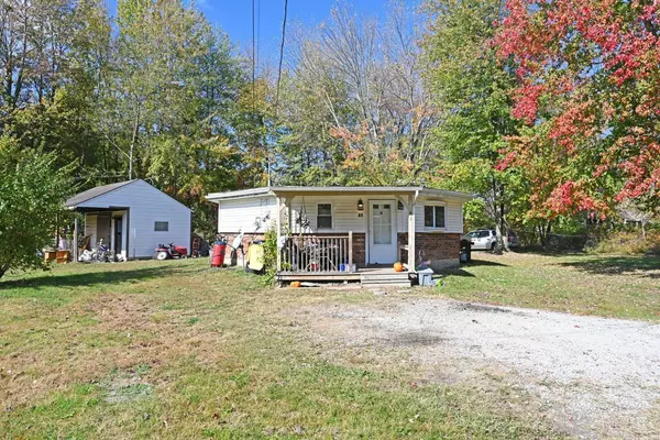 41 Amberly Dr, Georgetown, OH 45121