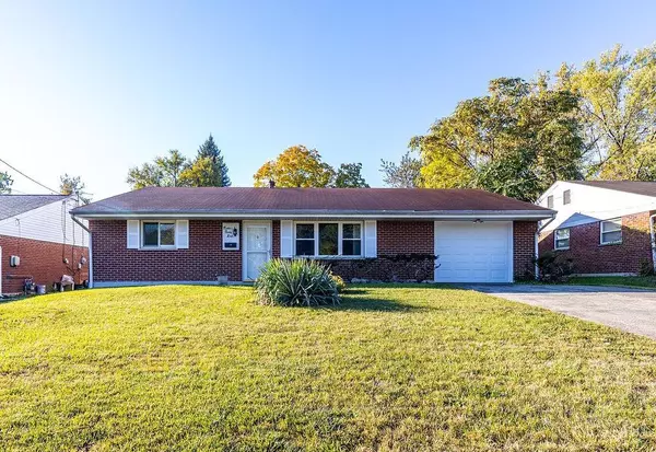 1249 E Crescentville Rd, Springdale, OH 45246