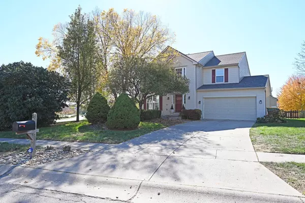 5 Andover Dr, Springboro, OH 45066