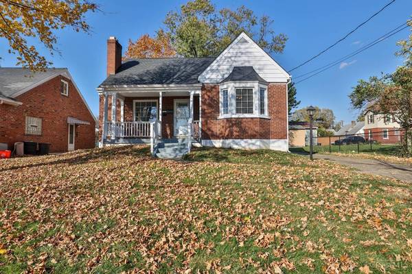 306 Pershing Ave, Lockland, OH 45215