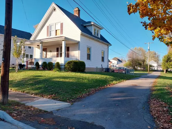 328 W Pleasant St,  Hillsboro,  OH 45133