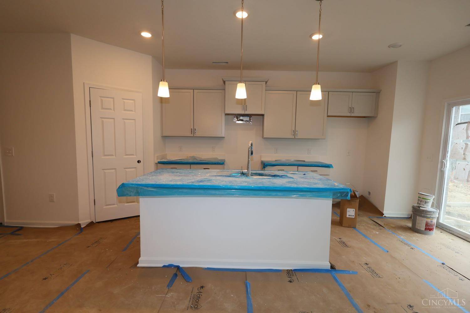 Liberty Twp, OH 45011,5016 Pebble Ct #102