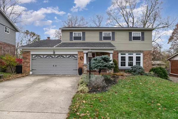 1719 Summithills Dr, Anderson Twp, OH 45255