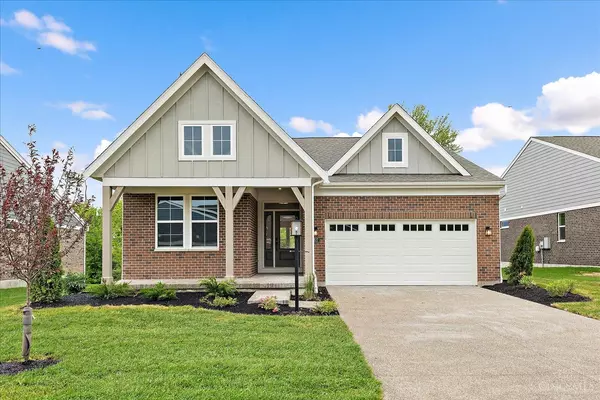 4517 Renaissance Park Dr, Middletown, OH 45005