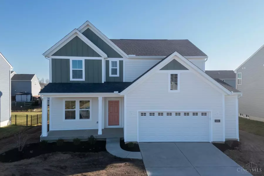 6066 Foothills Dr, Harrison, OH 45030