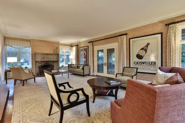 Cincinnati, OH 45208,1221 Edwards Rd