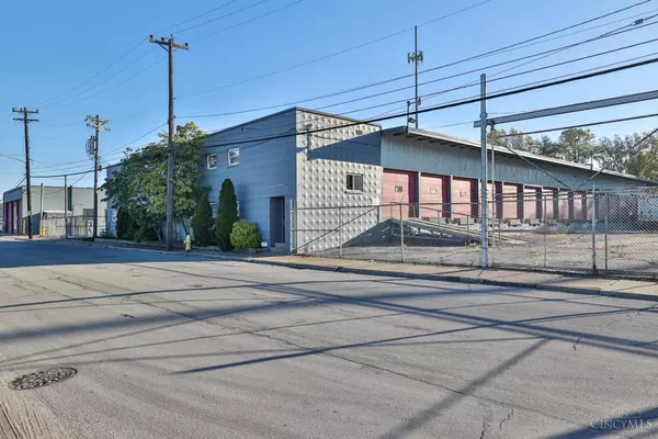 Cincinnati, OH 45237,4950 Para Dr