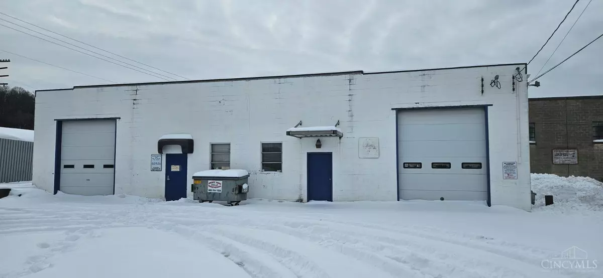 Reading, OH 45215,15 E Voorhees St