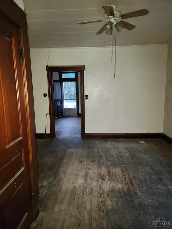 Cheviot, OH 45211,3637 Herbert Ave