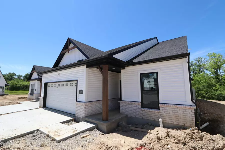 5729 White Pine Ln #9574, Fairfield Twp, OH 45011