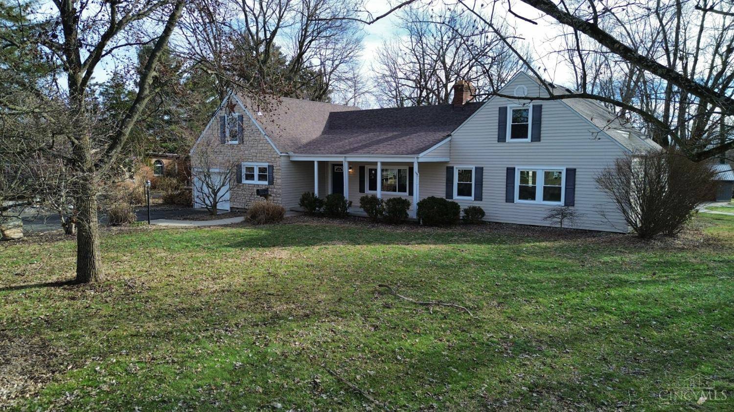 Hillsboro, OH 45133,523 W Pleasant Dr