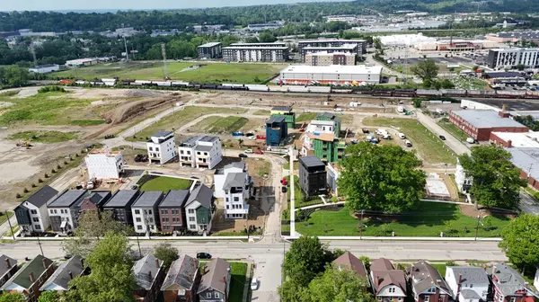 Cincinnati, OH 45209,2953 Three Oaks Ln #Lot 8