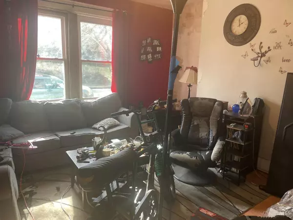 Cincinnati, OH 45225,1626 Carll St