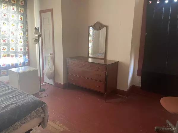 Cincinnati, OH 45225,1626 Carll St