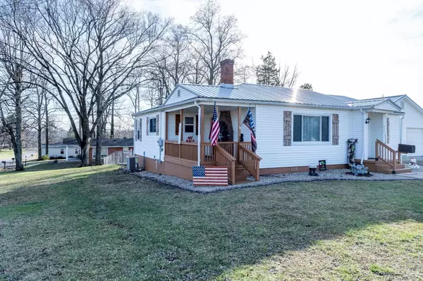 West Union, OH 45693,537 First St