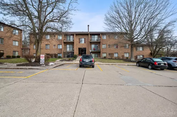 5435 Bluesky Dr #13,  Green Twp,  OH 45247