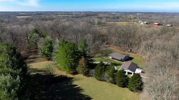 West Union, OH 45693,370 Redbud Ln