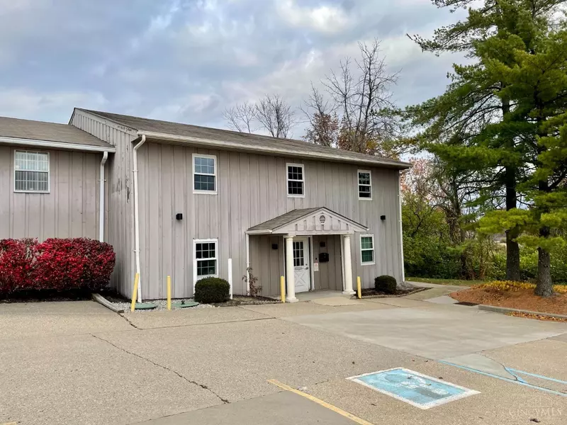 5556 Cheviot Rd #5556A, Green Twp, OH 45247