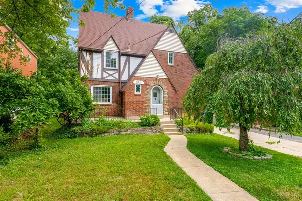 3512 Linwood Ave, Cincinnati, OH 45226