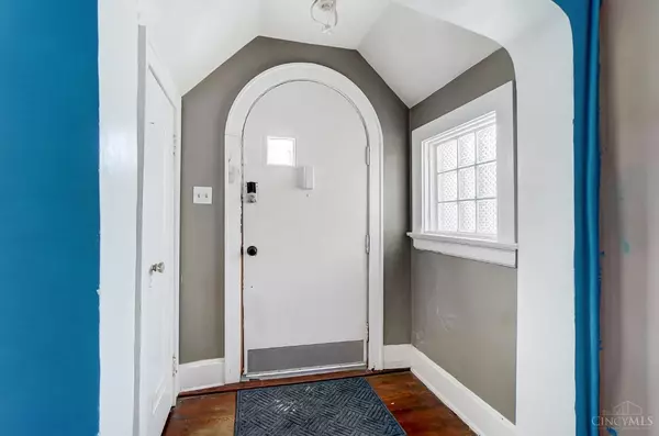 Cincinnati, OH 45205,460 Elberon Ave