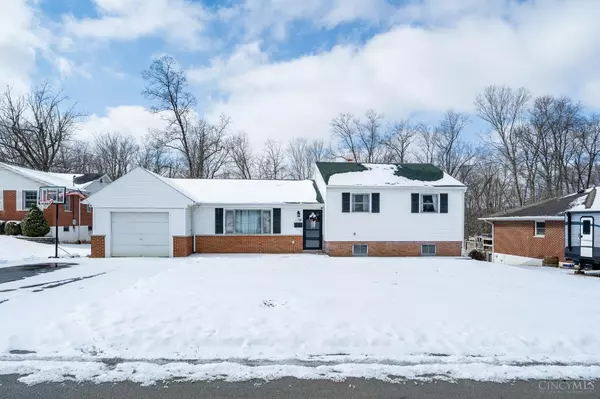 Hillsboro, OH 45133,135 Greystone Dr