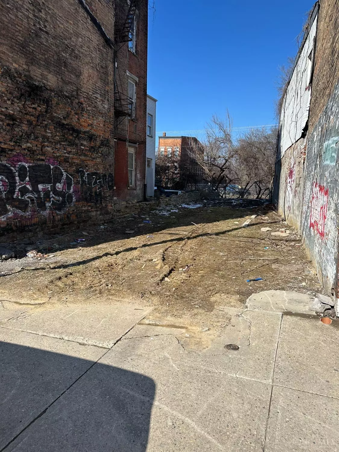 Cincinnati, OH 45214,514 W Liberty St