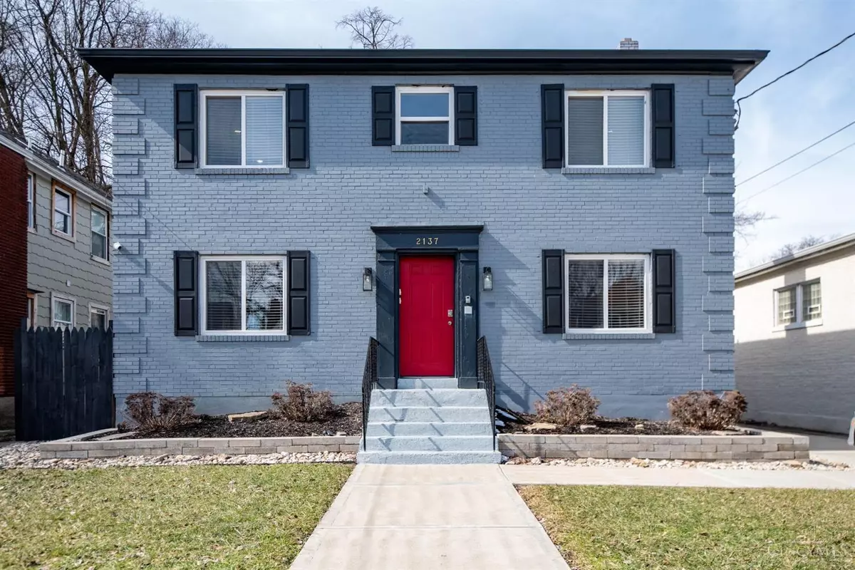 Cincinnati, OH 45219,2137 Highland Ave