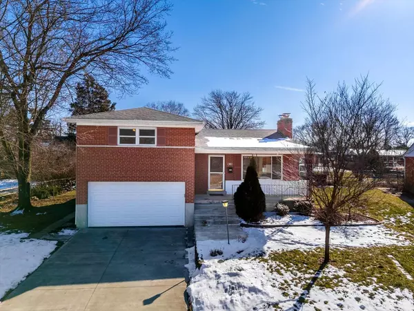 3923 Tramore Dr, Sycamore Twp, OH 45236