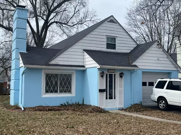 8281 Wexford Ave, Sycamore Twp, OH 45236