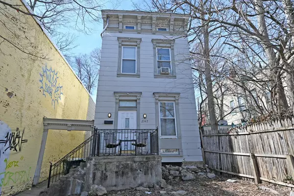 2347 W Clifton Ave, Cincinnati, OH 45219