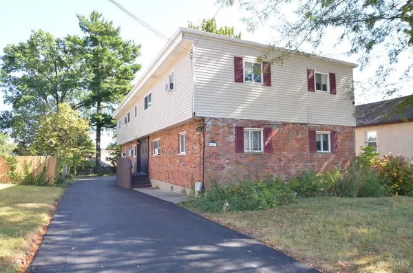 6842 Sampson Ln, Silverton, OH 45236
