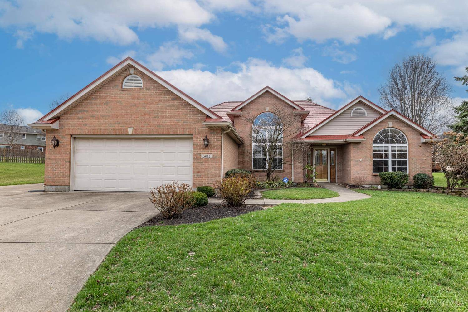 5012 Oaks Ct, Middletown, OH 45042