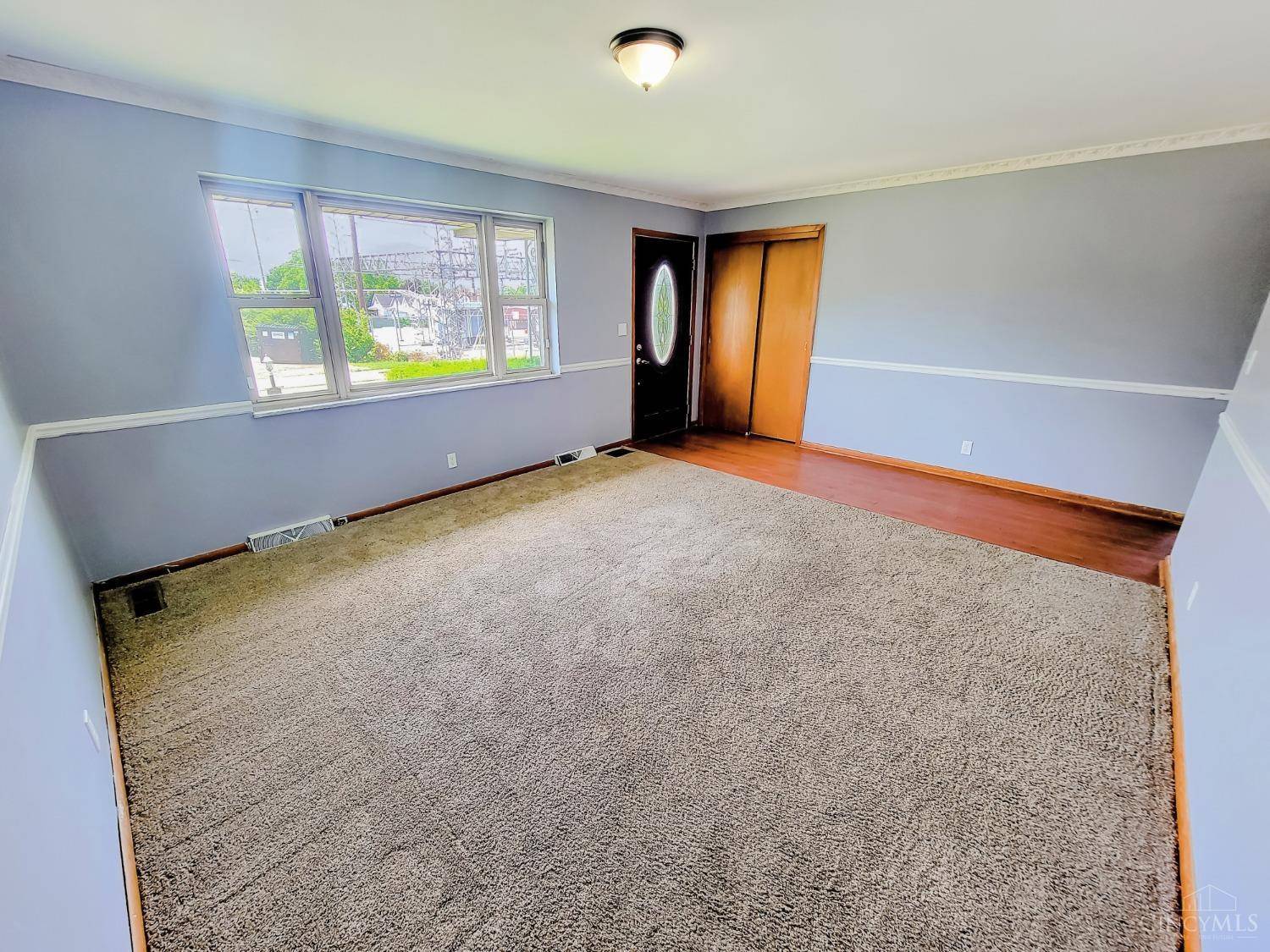 Elmwood Place, OH 45216,6601 Hasler Ln