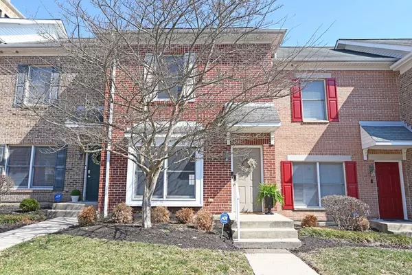 2526 Hackberry St, Cincinnati, OH 45206